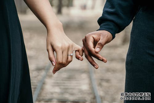 连子银耳成a人片亚洲日本久久，滋养美颜的自然瑰宝，你了解多少？