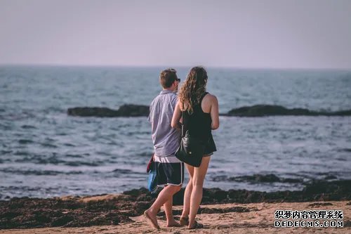 DP0Q镜头成a人片亚洲日本久久，探索摄影艺术的无尽可能